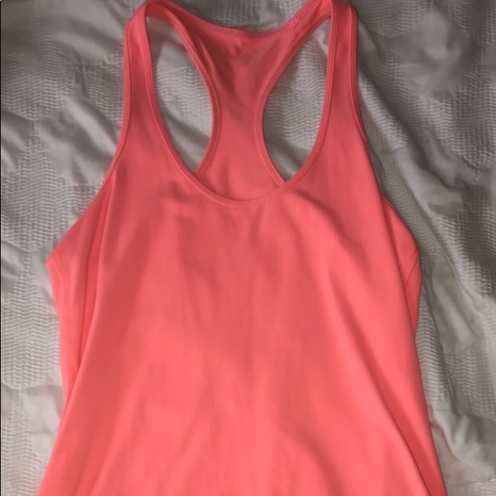 Lulu tank size 8